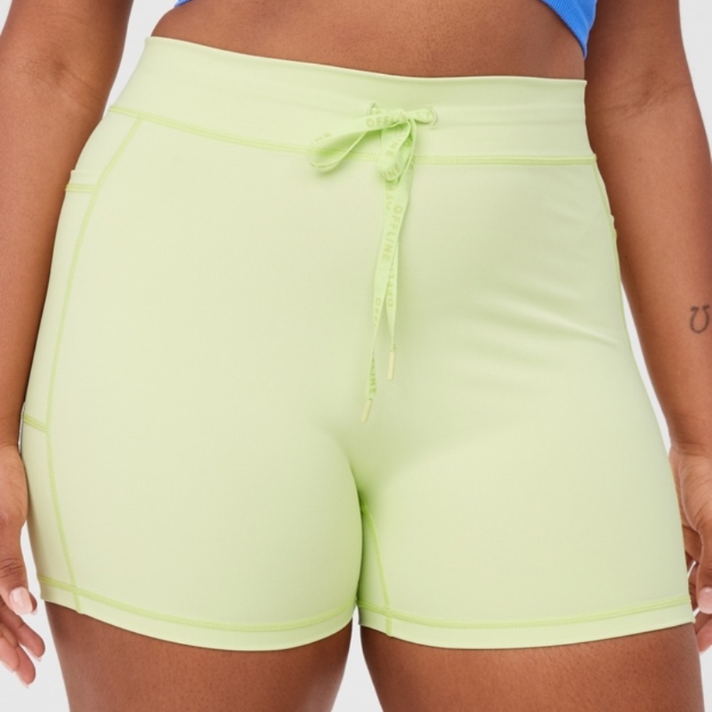AERIE Offline drawstring pocket bike shorts, neon green, size XXL
